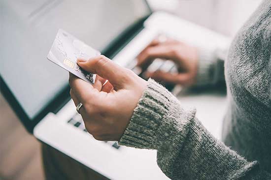 Guideline to planning and implementing an E-Commerce Store